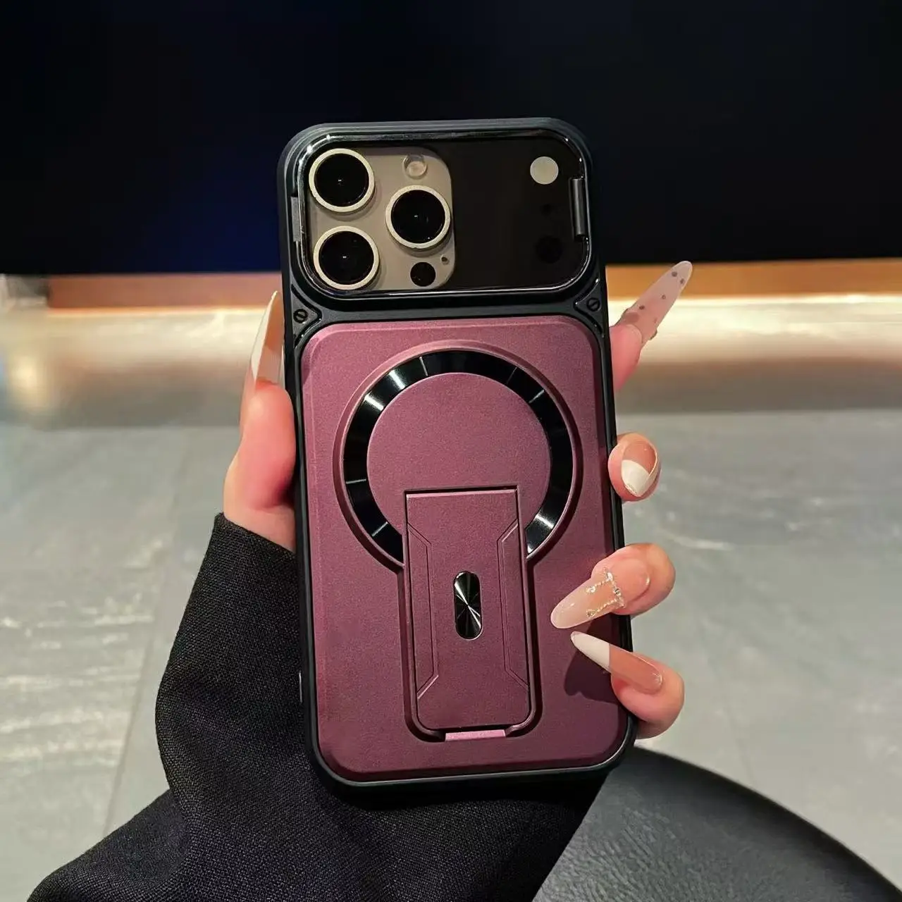 Camera Lens Protector - Składane etui z magnetycznym uchwytem i