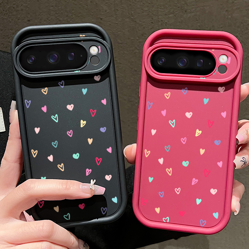Kolorowe, miękkie etui z motyw – Google Pixel 9 recenzja i cena